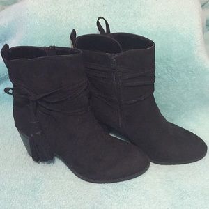 Black High Heel Boots. NEW. NEVER WORN.